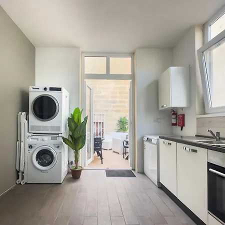 Dc Lux In Charming Bormla By 360 Estates Appartement Cospicua