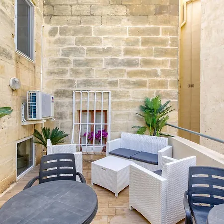 Dc Lux In Charming Bormla By 360 Estates