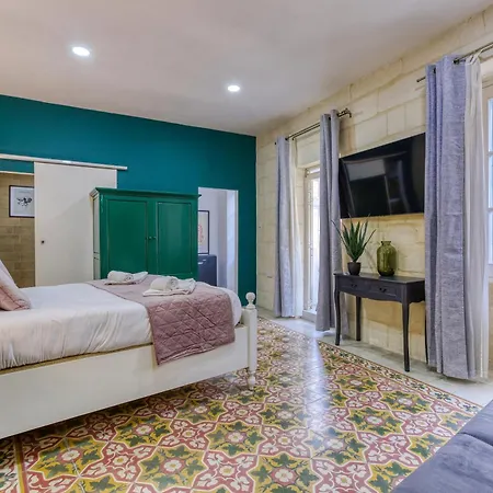 Dc Lux In Charming Bormla By 360 Estates * Cospicua