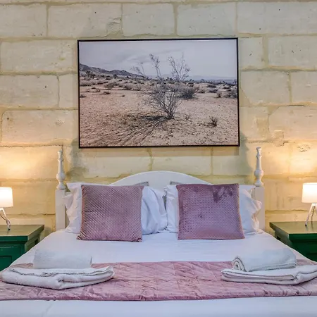 Dc Lux In Charming Bormla By 360 Estates