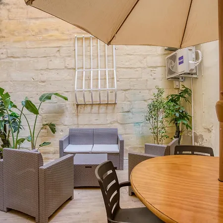 Appartement Dc Lux In Charming Bormla By 360 Estates