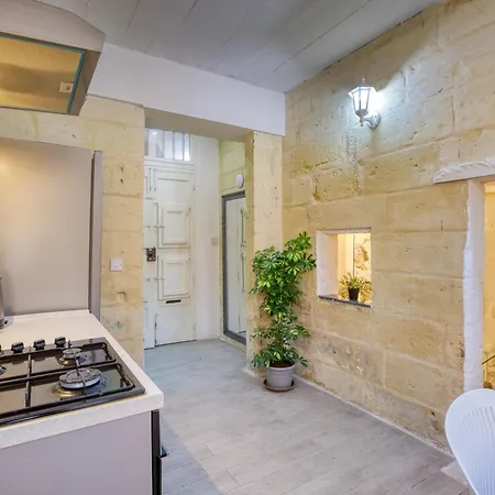 Dc Lux In Charming Bormla By 360 Estates Appartement *